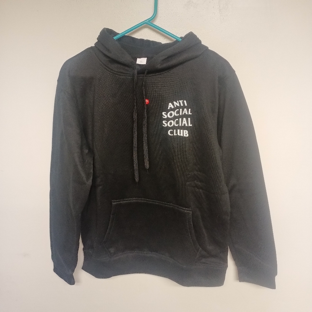 Antisocial hoodie size XL